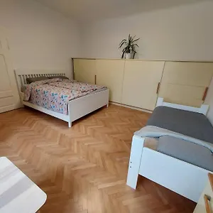 Bezigrad Appartamento